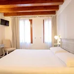 Corte Rossa 3* Wenecja