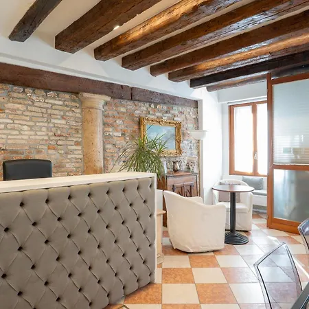 Bed & Breakfast Corte Rossa Venice