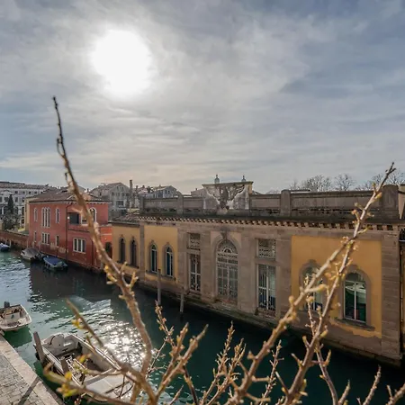 Couette-café Corte Rossa 3*