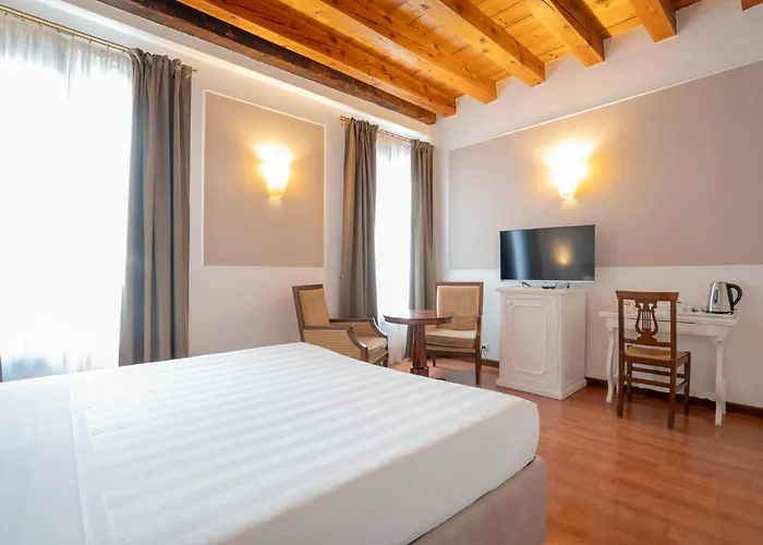 Bed & Breakfast Corte Rossa 3*