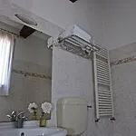 Corte Rossa Oda ve Kahvaltı 3*