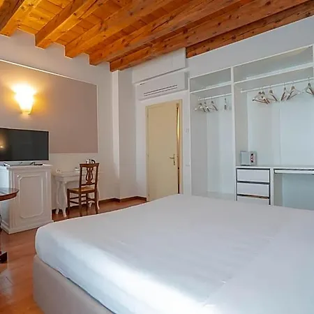 Bed and Breakfast Corte Rossa Βενετία