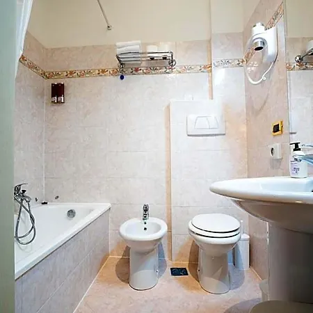 Bed & Breakfast Corte Rossa 3*