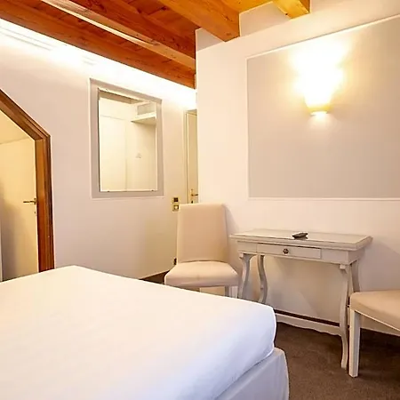 Bed and Breakfast Corte Rossa Βενετία