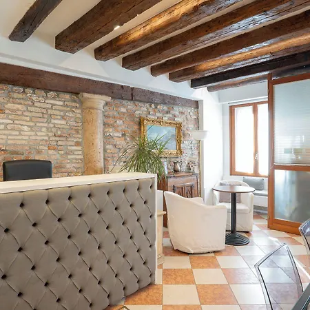 Bed and Breakfast Corte Rossa 3*